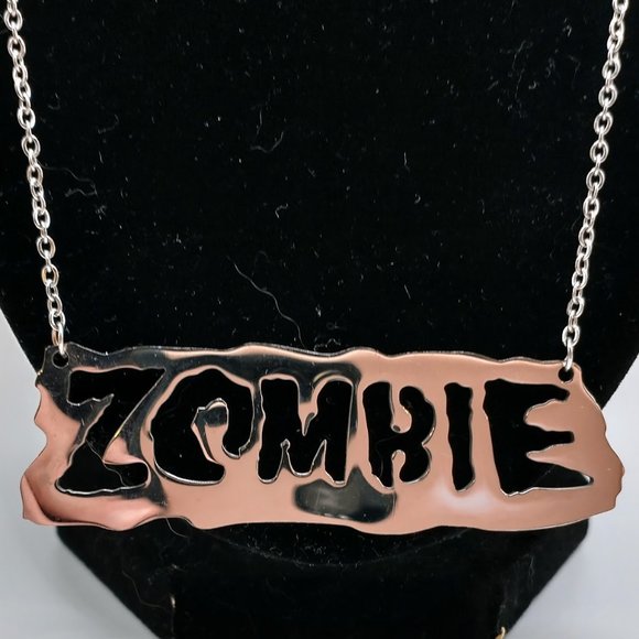 Unisex Silver Tone Zombie Necklace - Picture 3 of 4